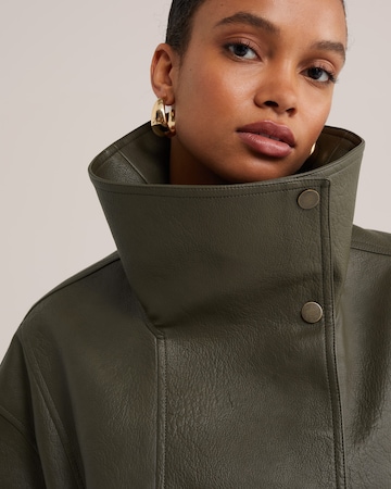 WE Fashion - Chaqueta de entretiempo en verde