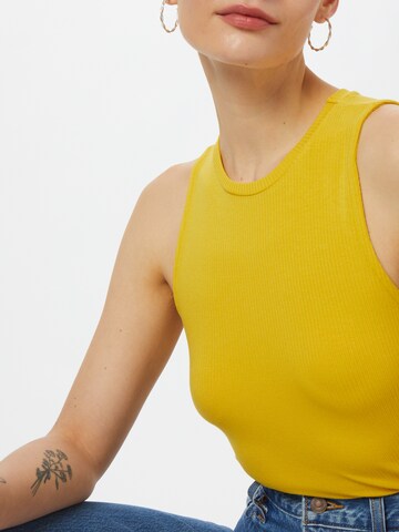 OBJECT Top 'JAMIE' in Yellow