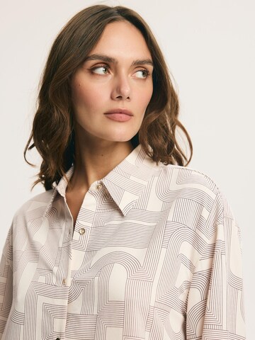 ESOTIQ - Pijama 'Pyjama Set bequem weich Viskose langärmlig Hemdkragen Muster Mosaic' en beige