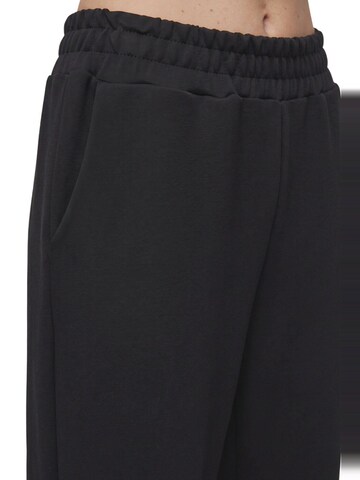 Alexa Dash Regular Broek in Zwart