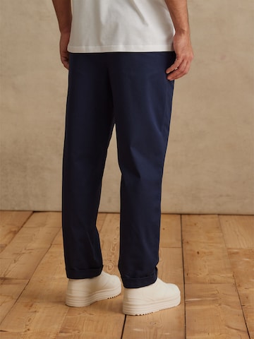 Tapered Pantaloni 'Nicolas' di DAN FOX APPAREL in blu