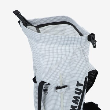 MAMMUT Sports Backpack 'Trion 15' in White