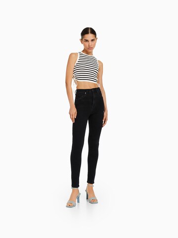 Bershka Skinny Džínsy - Čierna