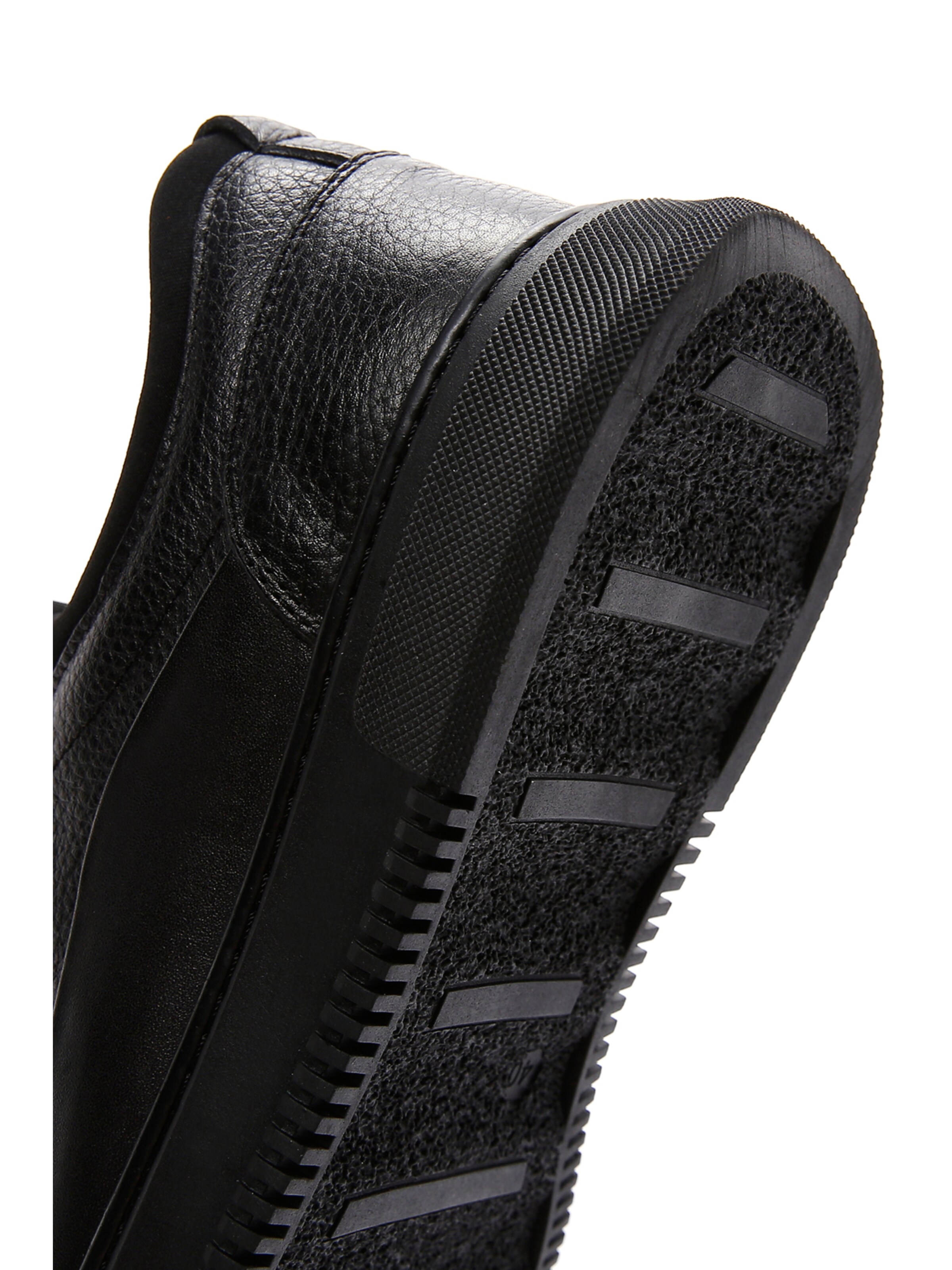 Baskets basses Derimod en noir