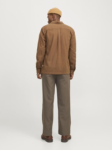 JACK & JONES Regular fit Tussenjas in Bruin