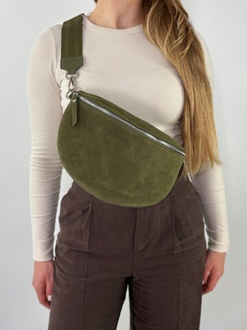 lePelou Gürteltasche 'ARIA large' in Grün