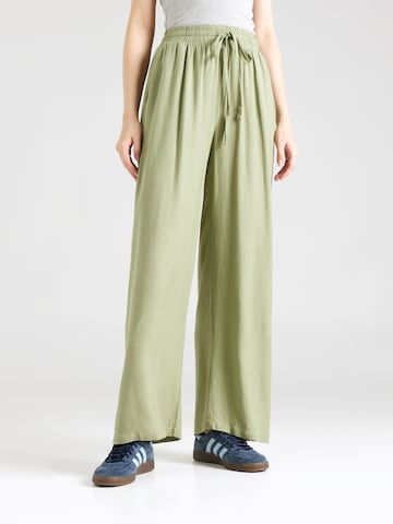 VILA Regular Pants 'PRICIL' in Green: front