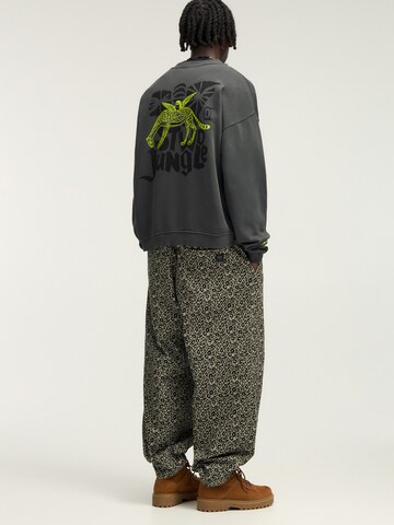 Pull&Bear Sweatshirt in Grijs