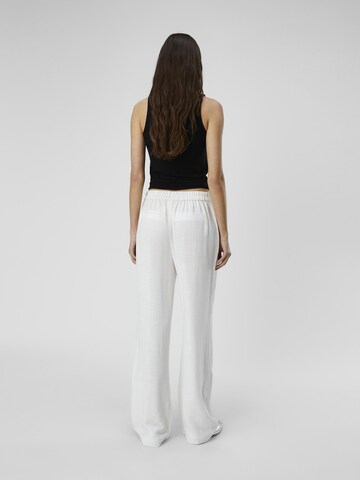 Loosefit Pantaloni di OBJECT in bianco