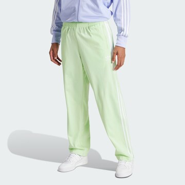 regular Pantaloni 'Adicolor Classics Firebird' di ADIDAS ORIGINALS in verde: frontale