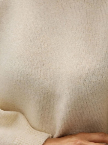 Hiccup Pullover in Beige