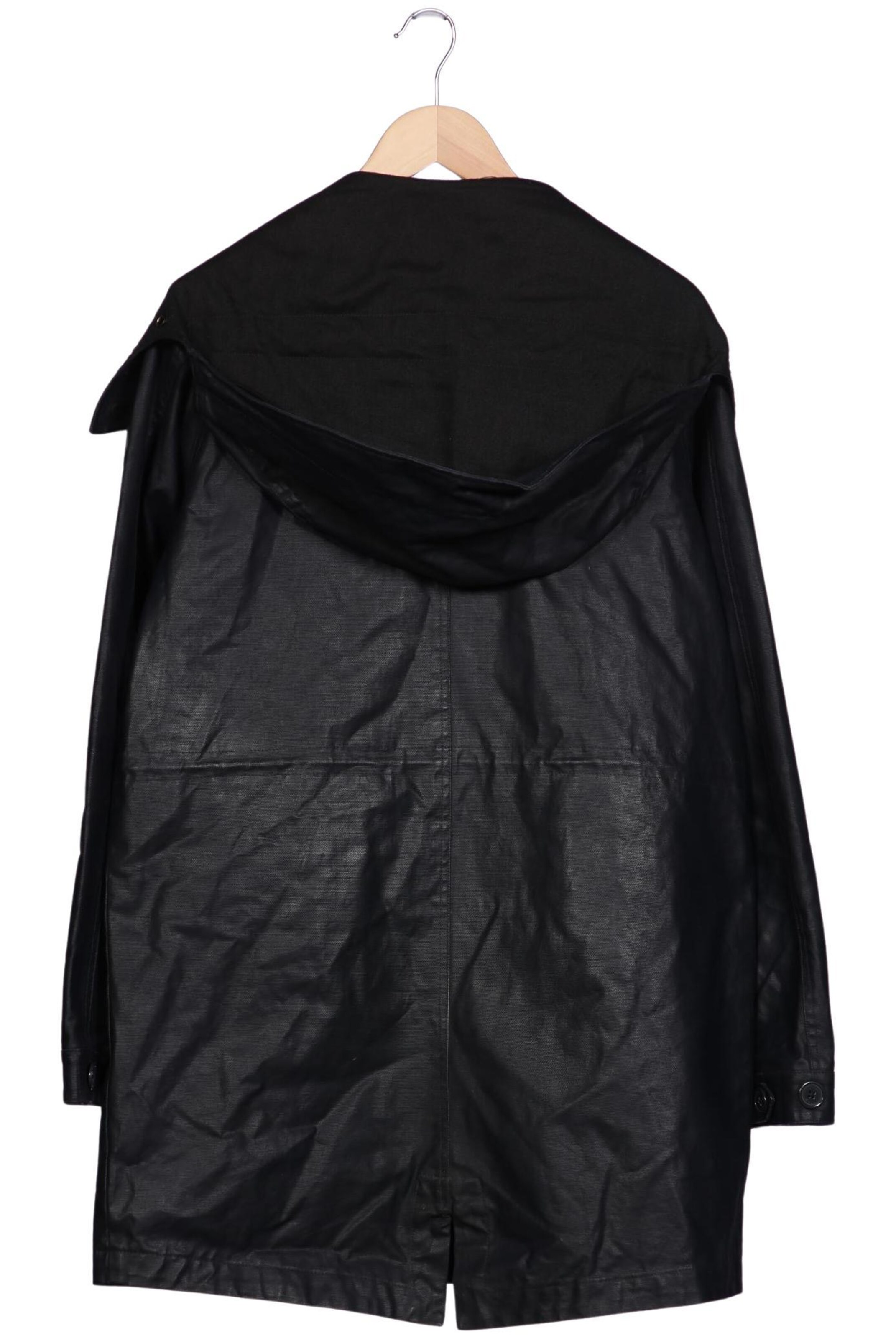 Native Youth Jacket & Coat in S in Black