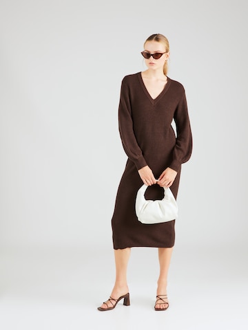 OBJECT Gebreide jurk 'MALENA' in Bruin