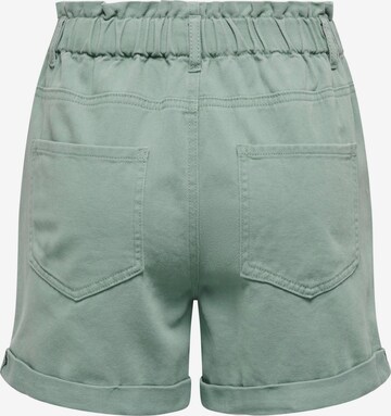 JDY Regular Shorts 'Zizzy' in Grün