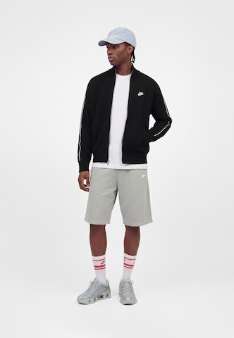 Nike Sportswear Tréning dzseki 'Club' - fekete: elől