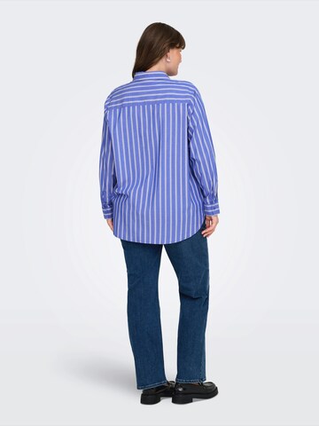 Chemisier 'CARLIAH' ONLY Carmakoma en bleu