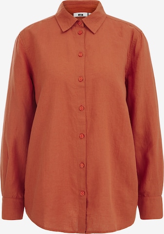 WE Fashion Blouse in Brown: front