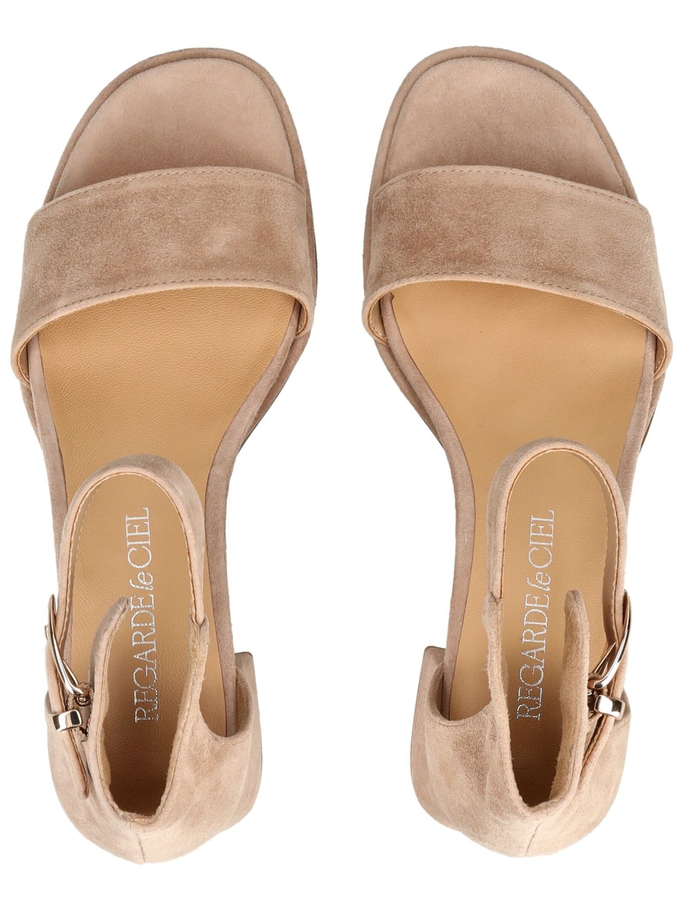 Regarde le Ciel Strap sandal in Beige