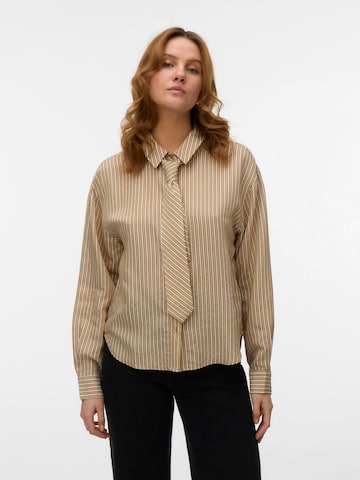VERO MODA Blouse 'Juliana' in Bruin: voorkant