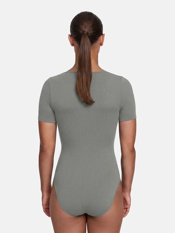 cfab Shapingbody 'T-Shirt Bodysuit Sculpting Shapewear mit Slip' in Grijs