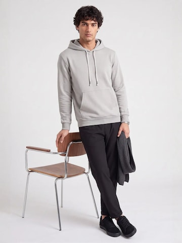 Sweat-shirt Tommy Life en gris