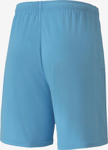 PUMA Loosefit Shorts in Blau