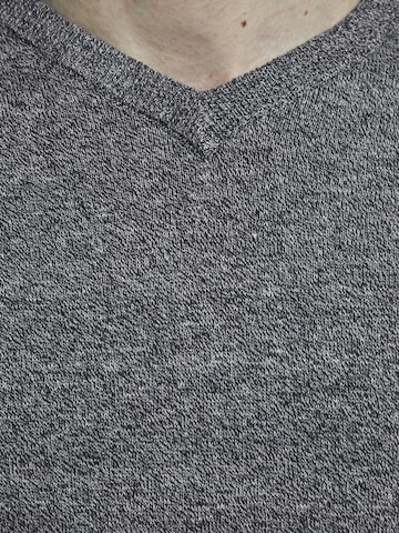 JACK & JONES Sweater in Grey