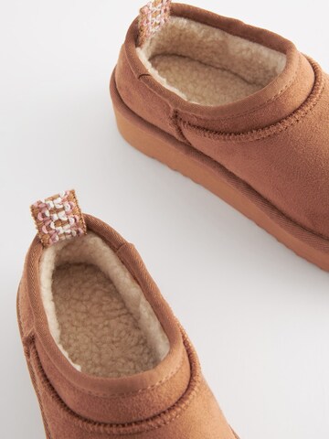 Pantoufle Next en marron
