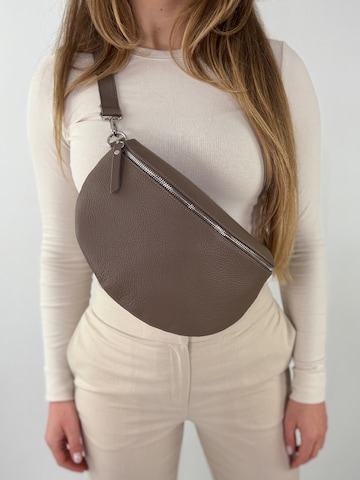 lePelou Gürteltasche 'TONI large'‌‌‌‌‌ in Grau