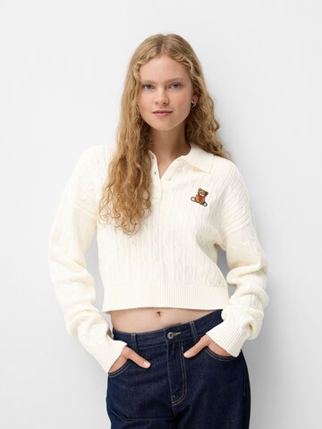 Pull-over Bershka en beige : devant
