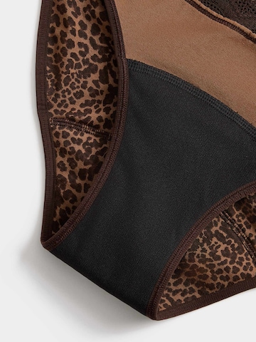 Marks & Spencer Slip in Bruin