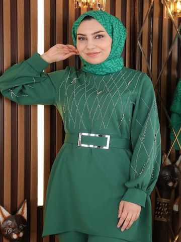MODAMIHRAM Tunic in Green