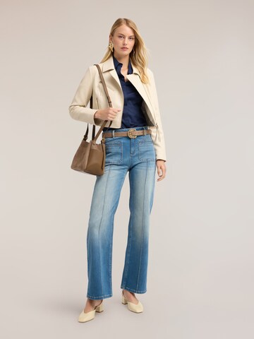 Regular Jean MOTIVI en bleu