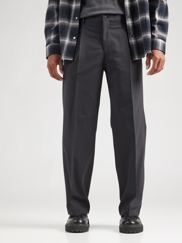 ANNARR Regular Pleat-front trousers 'KIRKLAND' in Black: front