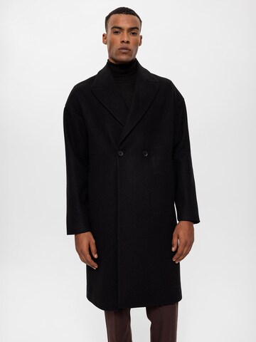 Antioch Between-seasons coat in Black