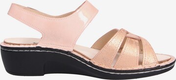 Finn Comfort Sandale in Pink
