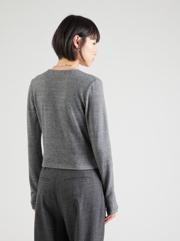 T-shirt 'NMCITY' Noisy may en gris