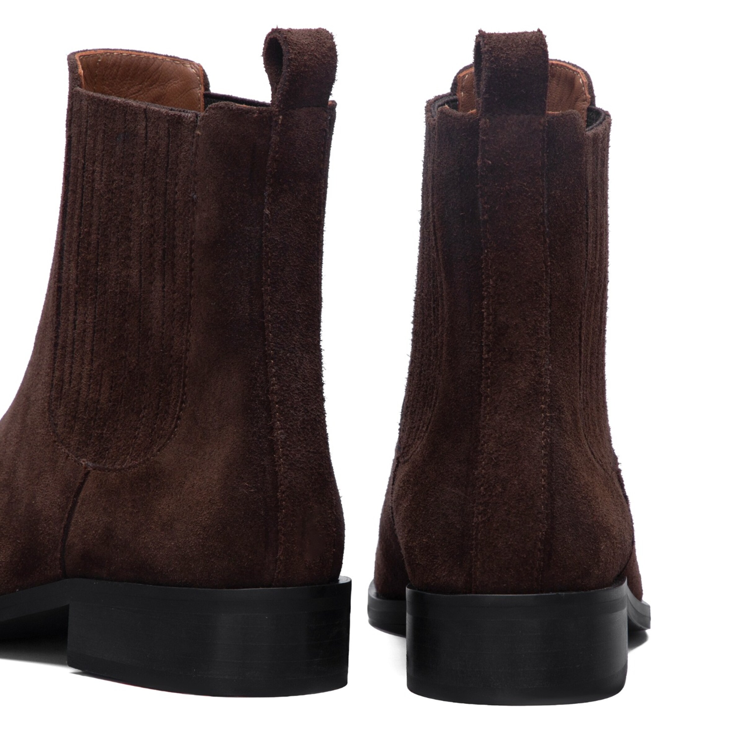 Isabel Bernard Chelsea boots in Bruin