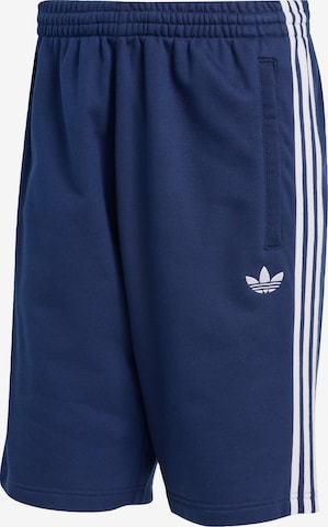 ADIDAS ORIGINALS Shorts in Blau: Vorderseite