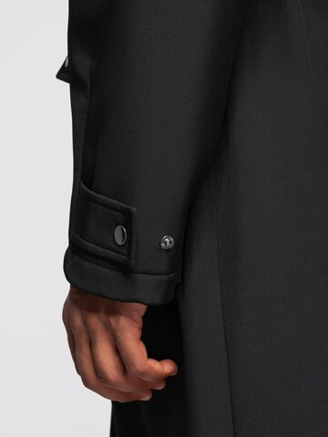 Parka d’hiver 'OM-JAPJ-0314' Ombre en noir