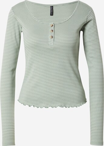 Stitch and Soul Shirt in Groen: voorkant