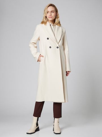 Guido Maria Kretschmer Collection Between-Seasons Coat 'Kaili' in White: front