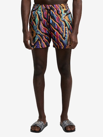 Carlo Colucci Board Shorts 'De Concini' in Mixed colors: front