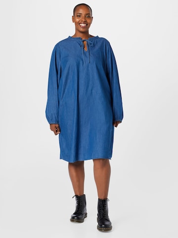 Zizzi Skjortklänning 'KATRINE' i blå: framsida