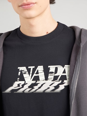 Tricou 'S-LODESTAR' de la NAPAPIJRI pe negru