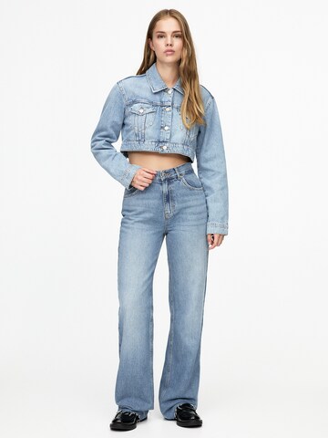 Pull&Bear Lużny krój Jeansy w kolorze niebieski