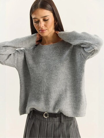 Pullover di Bianco Lucci in grigio