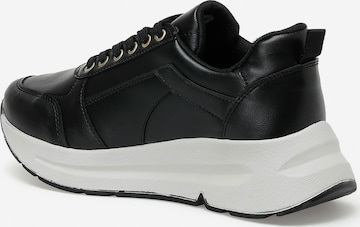 BUTIGO Sneakers '22S-023 2FX' in Black