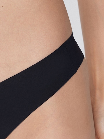 Tezenis Thong in Black