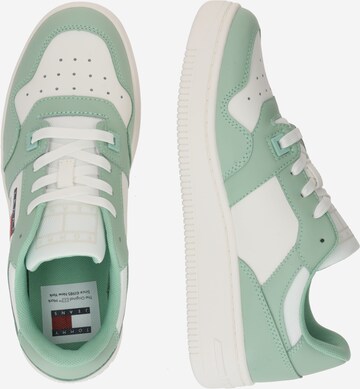 Sneaker low ''Retro Basket Ess Meg 3A3' de la Tommy Jeans pe verde